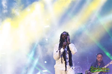 Photos: Buju Banton Champions Performance at Ja National Stadium