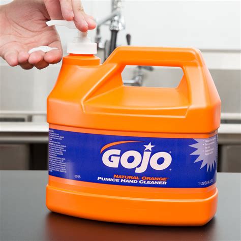 GOJO® 0955-04 1 Gallon Natural Orange Pumice Hand Cleaner