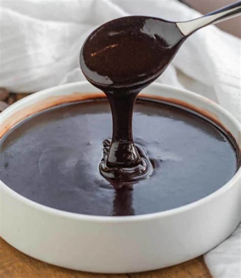 Easy Hot Fudge Sauce - Dinner, then Dessert