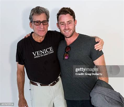 Paul Michael Glaser Family Photos and Premium High Res Pictures - Getty Images