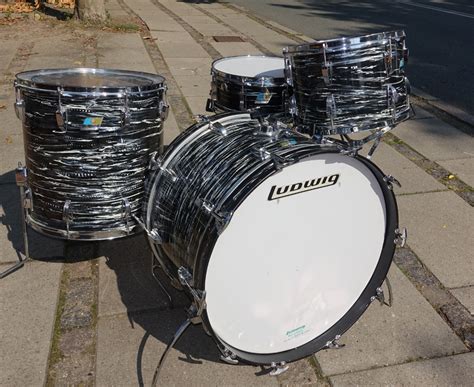 Ludwig Vintage Ringo Kit 1970 Black Oyster Pearl Drum For Sale Plektrum