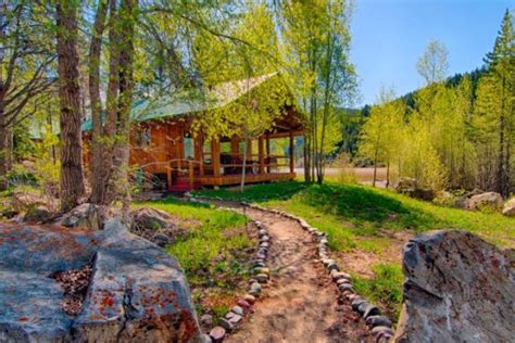 Book Lakeside Cabin 4, Jackson Hole, Wyoming - All Cabins