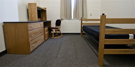 Dorms Help Give Two-Year Colleges A Four-Year Feel | HuffPost