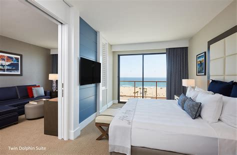 The Waterfront Beach Resort, A Hilton Hotel $305 ($̶5̶8̶0̶). Huntington ...