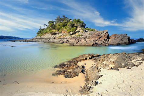 Seal Rocks, NSW holiday accommodation: holiday houses & more | Stayz