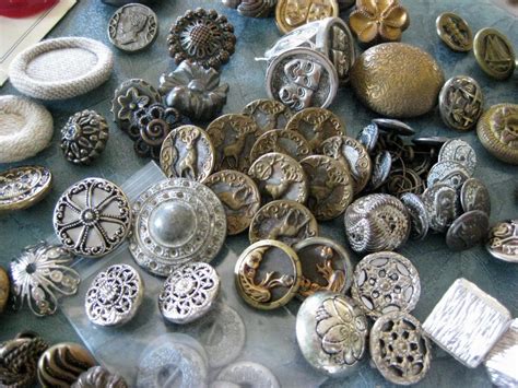 ~ Cider Antiques ~: Vintage Buttons and Bling!