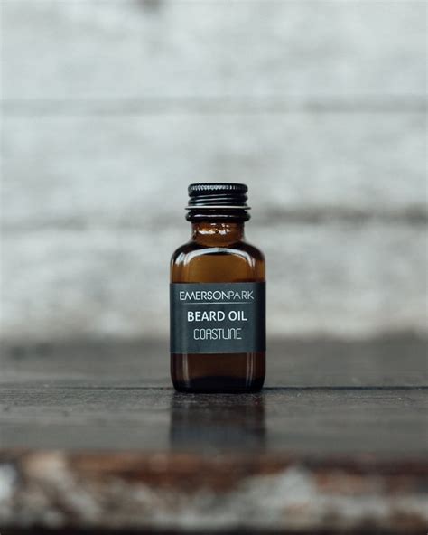 5 Amazing Benefits of Beard Oil and How to Use it - ELMENS