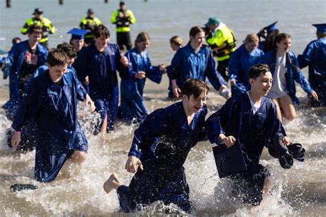 Not-So-Polar Plunge: Annual Event Turns Lake Michigan into a Giant Hot ...