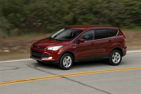 2014 Ford Escape SE 1.6 EcoBoost First Test - Motor Trend