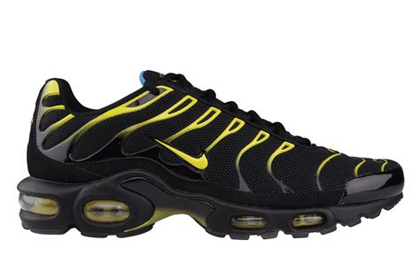 Nike Air Max Plus Tuned 1 Black Yellow - Sneaker Bar Detroit