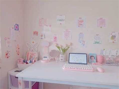 Pink aesthetic desk setup | Desk setup, Desk/vanity ideas, Vanity