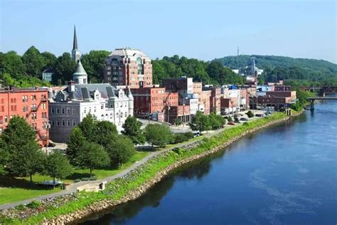 19 Fantastic Things To Do In Augusta Maine