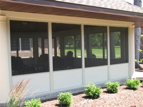 ALUMINUM SCREENED-IN PORCHES