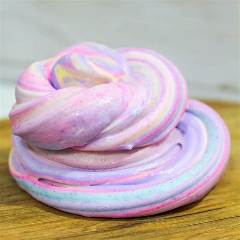 How to Make Unicorn Slime (Borax-Free)