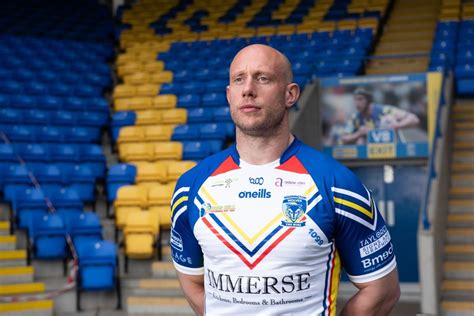 Warrington Wolves - Squad named for Hill's Testimonial fixture