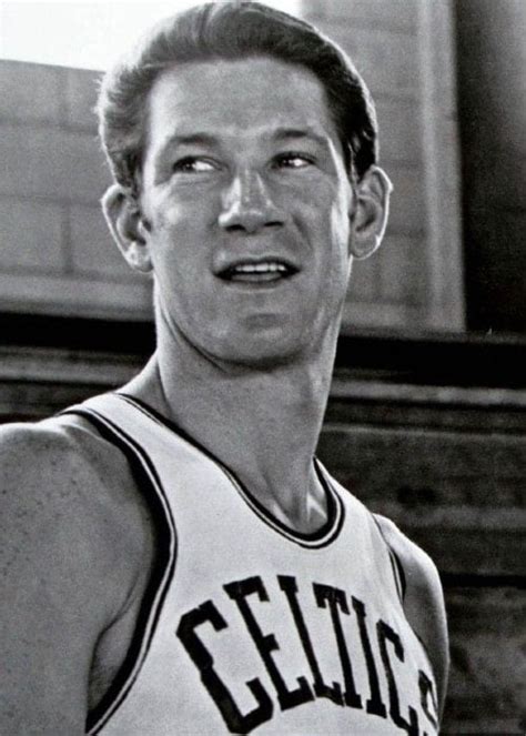 John Havlicek Height, Weight, Age, Spouse, Family, Facts, Biography