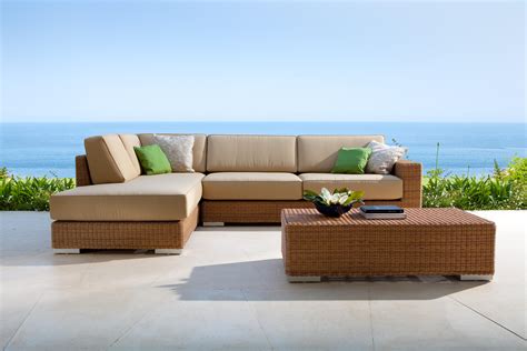 Zargos Sectional Sofa - Couture Outdoor