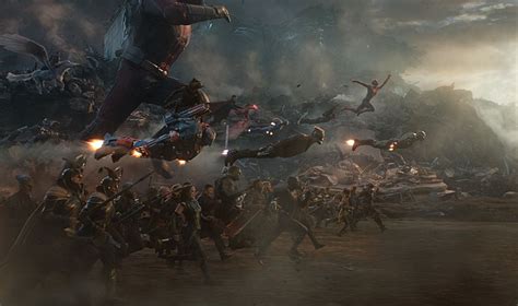 VFX Images From AVENGERS: ENDGAME Show Giant Ant-Man, Cap and More in ...