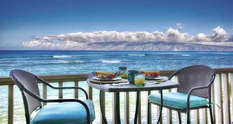 Charming Direct Oceanfront Condo In Hawaii - Vacation For The Soul