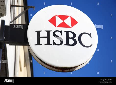 Uk banks logos hi-res stock photography and images - Alamy