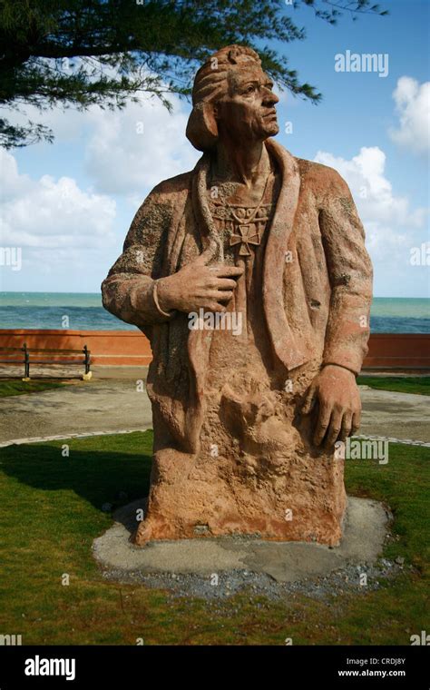 Christopher Columbus statue in Baracoa, Cuba, Greater Antilles, Caribbean Stock Photo - Alamy