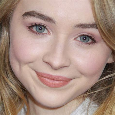 Sabrina Carpenter Makeup | Steal Her Style | Page 2