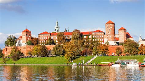 Wawel Royal Castle In Krakow Poland HD Travel Wallpapers | HD Wallpapers | ID #56498