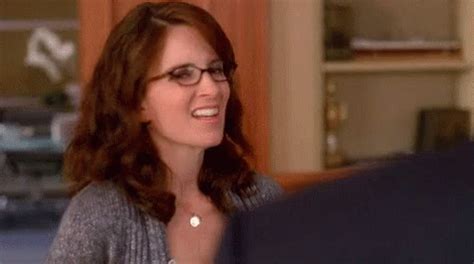 Tina Fey Liz Lemon GIF - TinaFey LizLemon Ew - Discover & Share GIFs