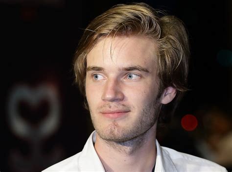 YouTuber PewDiePie Faces Backlash After Saying N-Word | E! News Australia