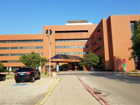 EDWARD HINES JR VA HOSPITAL - 74 Photos & 42 Reviews - 5000 S 5th Ave, Hines, Illinois ...