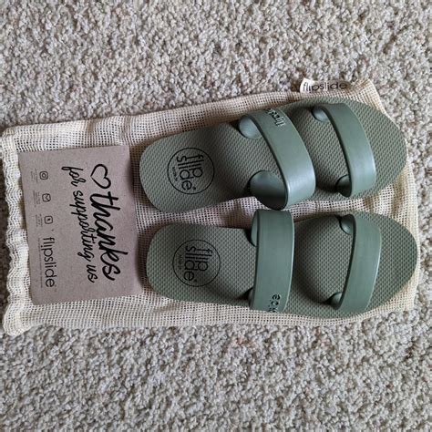 Women's Green Flipflops | Depop