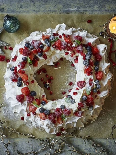 Festive Christmas Pavlova by Mary Berry