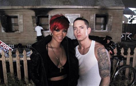 rihanna featuring eminem "numb" lyrics | online music lyrics