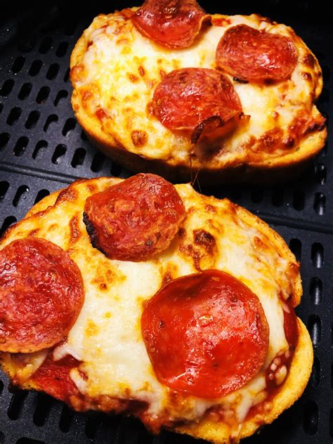 Air Fryer Garlic Toast Pizzas - Cooks Well With Others