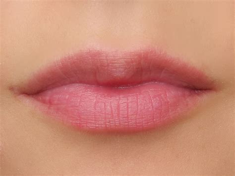 Maryam Maquillage: Lip Contouring Techniques for FULLER Lips VIDEO Tutorial