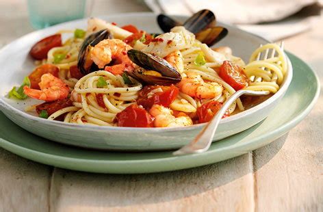 Seafood Spaghetti | Seafood Pasta Recipe | Tesco Real Food