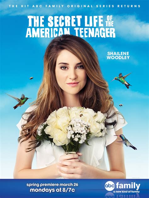 Shailene Woodley Is All Smiles in 'Secret Life of the American Teenager' Poster (2012/01/09 ...