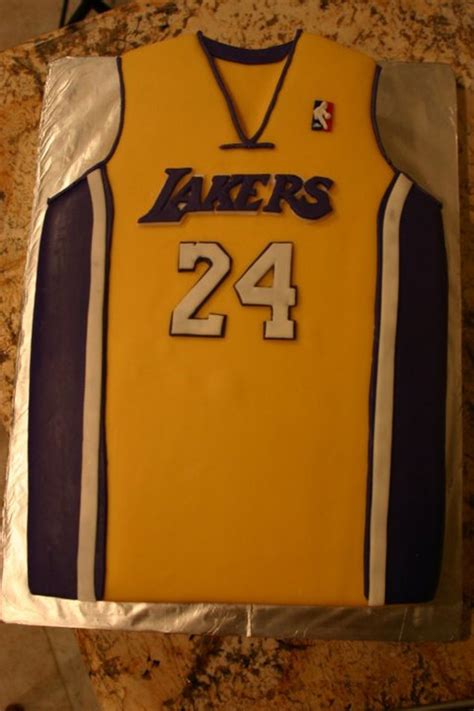 Kobe Jersey - CakeCentral.com