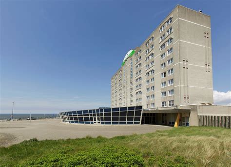 CENTER PARCS STRANDHOTEL ZANDVOORT - Updated 2022 (North Holland)