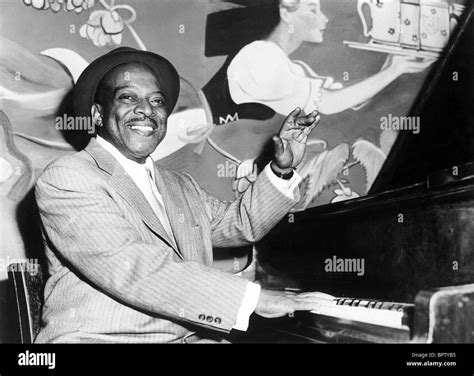 COUNT BASIE JAZZ MUSICIAN (1973 Stock Photo - Alamy