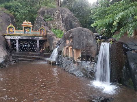 6 Breathtaking Waterfalls in Chikmagalur | Trawell.in Blog