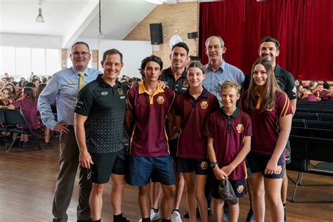 Broncos legends fill Gympie school hall for workshop | Broncos