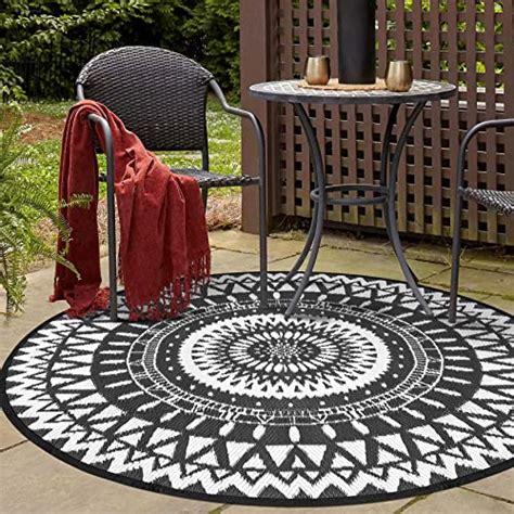 Shop the Best Round Plastic Outdoor Rugs for Your Patio