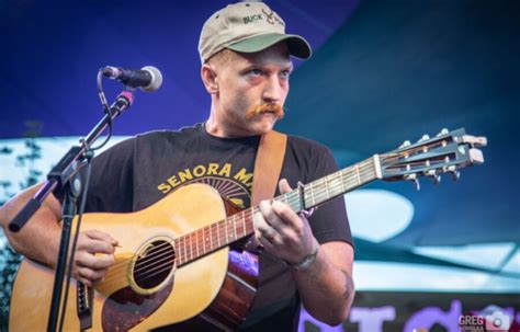 Tyler Childers Albums, House, Net Worth, Wiki - ABTC