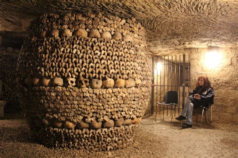 Catacombs Paris | Catacombs, Catacombs paris, Haunted places