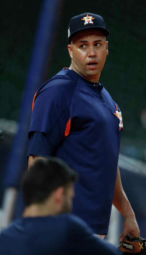 Carlos Beltran to DH for Astros in Game 3