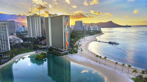 Hilton Hawaiian Village offers 'Suite Treat' promotion: Travel Weekly