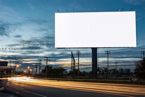 Guide to Standard Billboard Sizes - MeasuringKnowHow