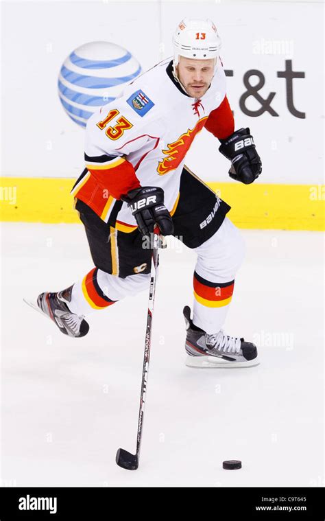 Feb. 16, 2012 - Dallas, Texas, US - Calgary Flames Forward OLLI JOKINEN ...