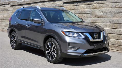 2019 Nissan Rogue SL Platinum Review